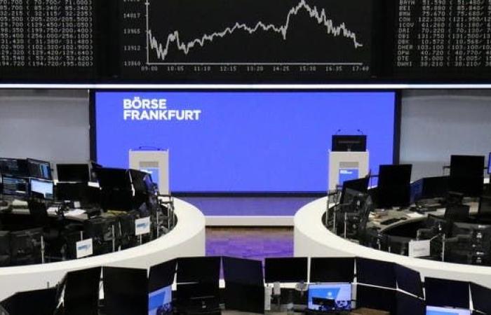 الأسهم الأوروبية تنخفض مع تراجع سهم "سوسيتيه جنرال" 12%